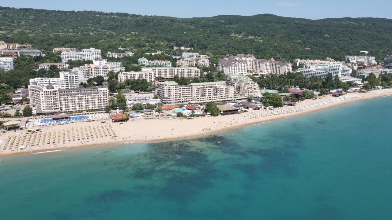 Fs Apartments - Wonderful Apartment A Step Away From The Sea ゴールデンサンド エクステリア 写真